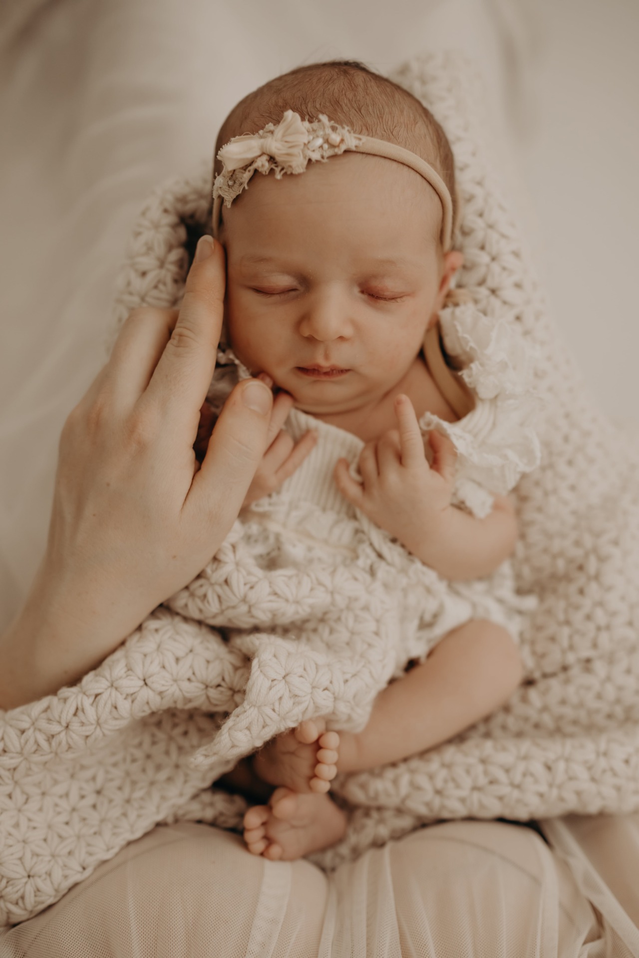 Anniken_Newborn_2024(245)-min