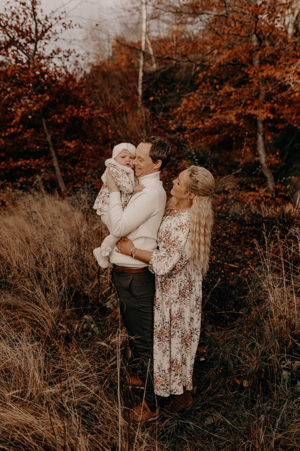 Celine-One_Outdoor_Family_Session_2022(109)-min